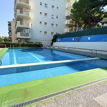 Apartsalou Penedes Esterno foto