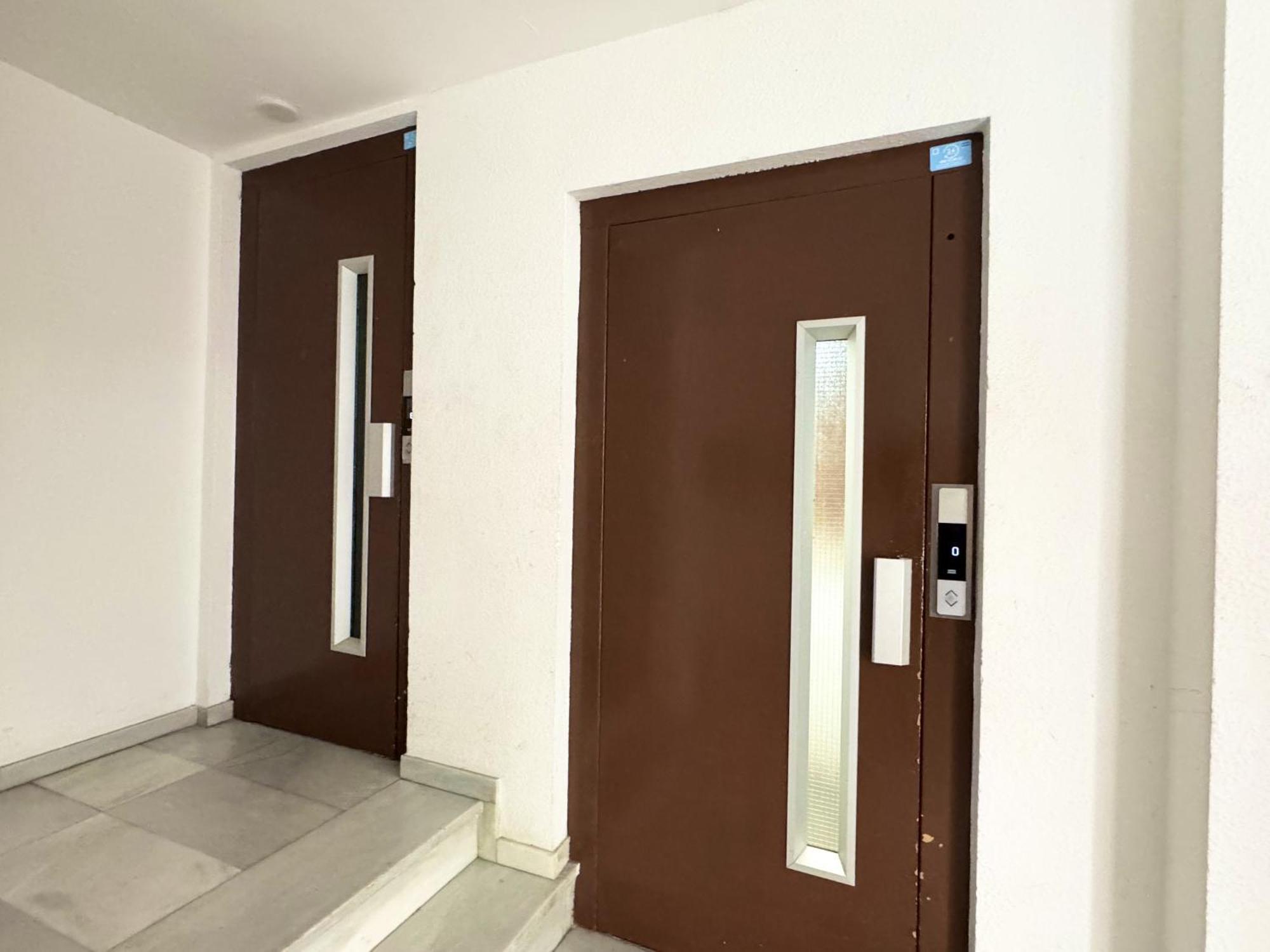 Apartsalou Penedes Esterno foto
